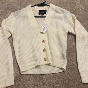 Off white cropped sweater